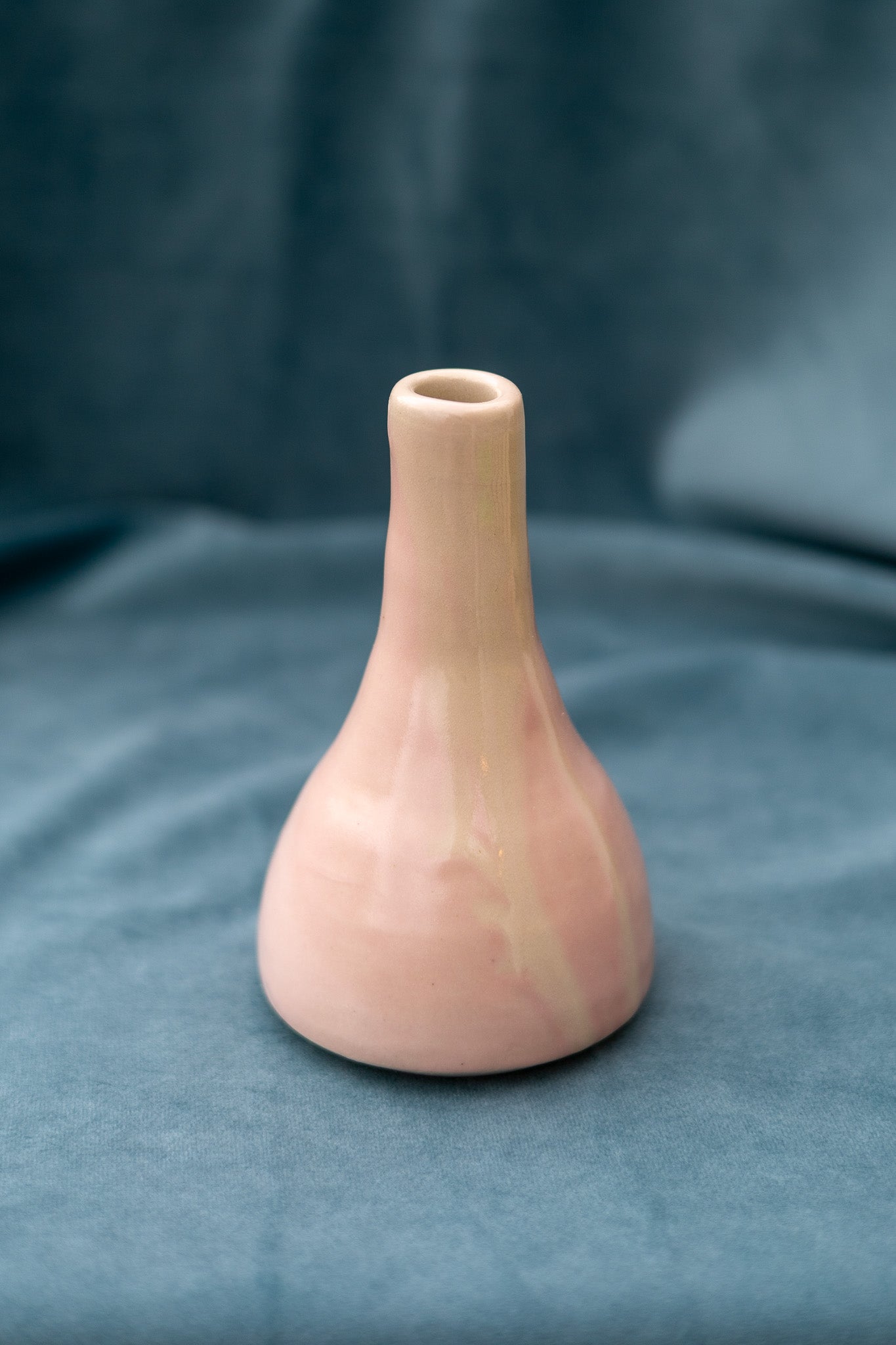 Bud vase - small - pink