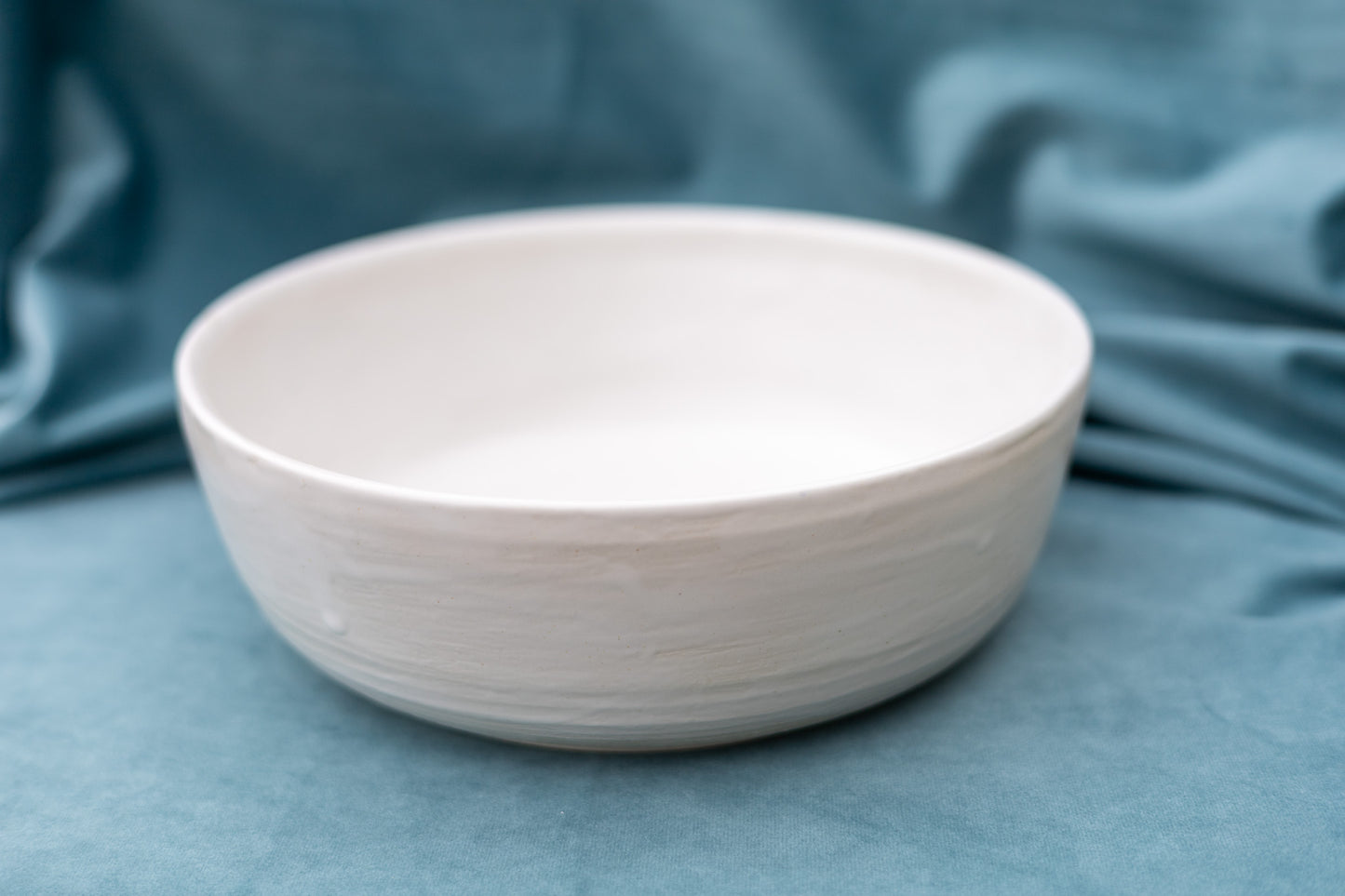 Serving bowl - large - matte white