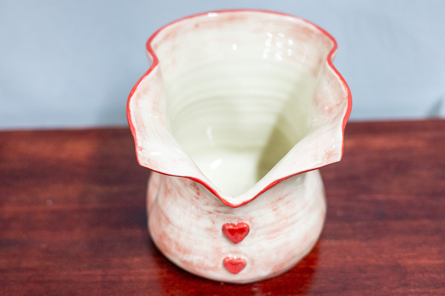 Vase - large - red - Queen of Hearts