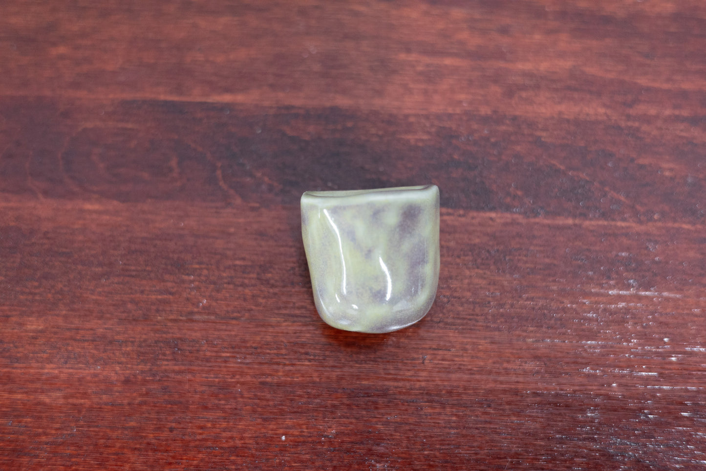 Bud vase magnet - green/purple - squared