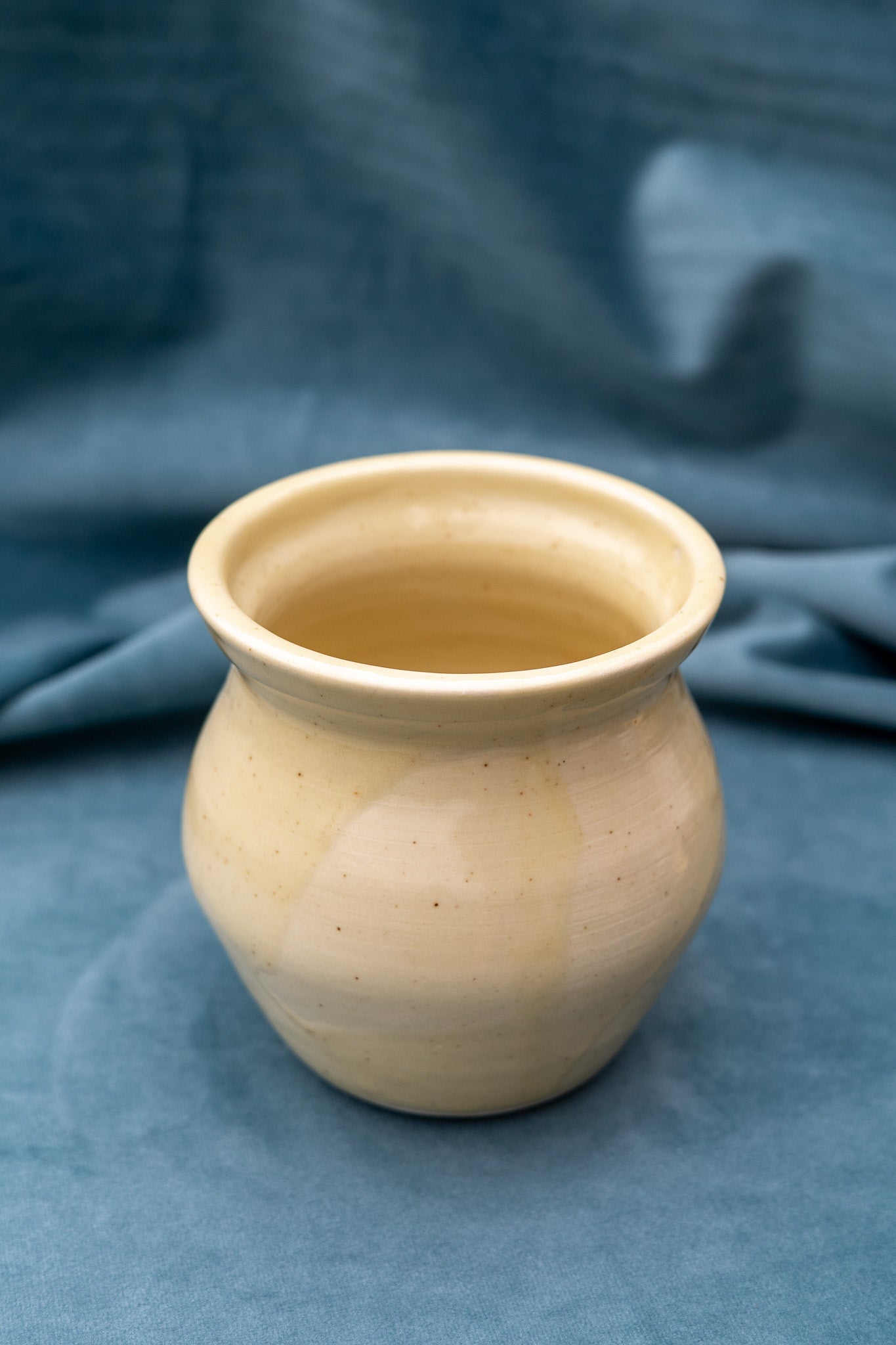 Jar - small - yellow speck - flared lip