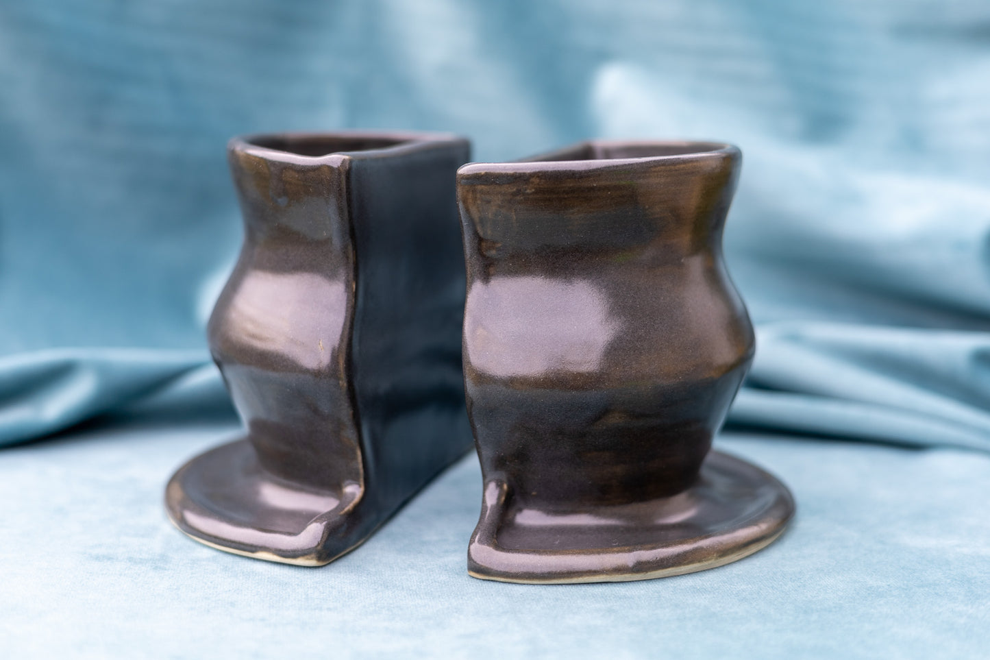 Vase bookends - large - charcoal