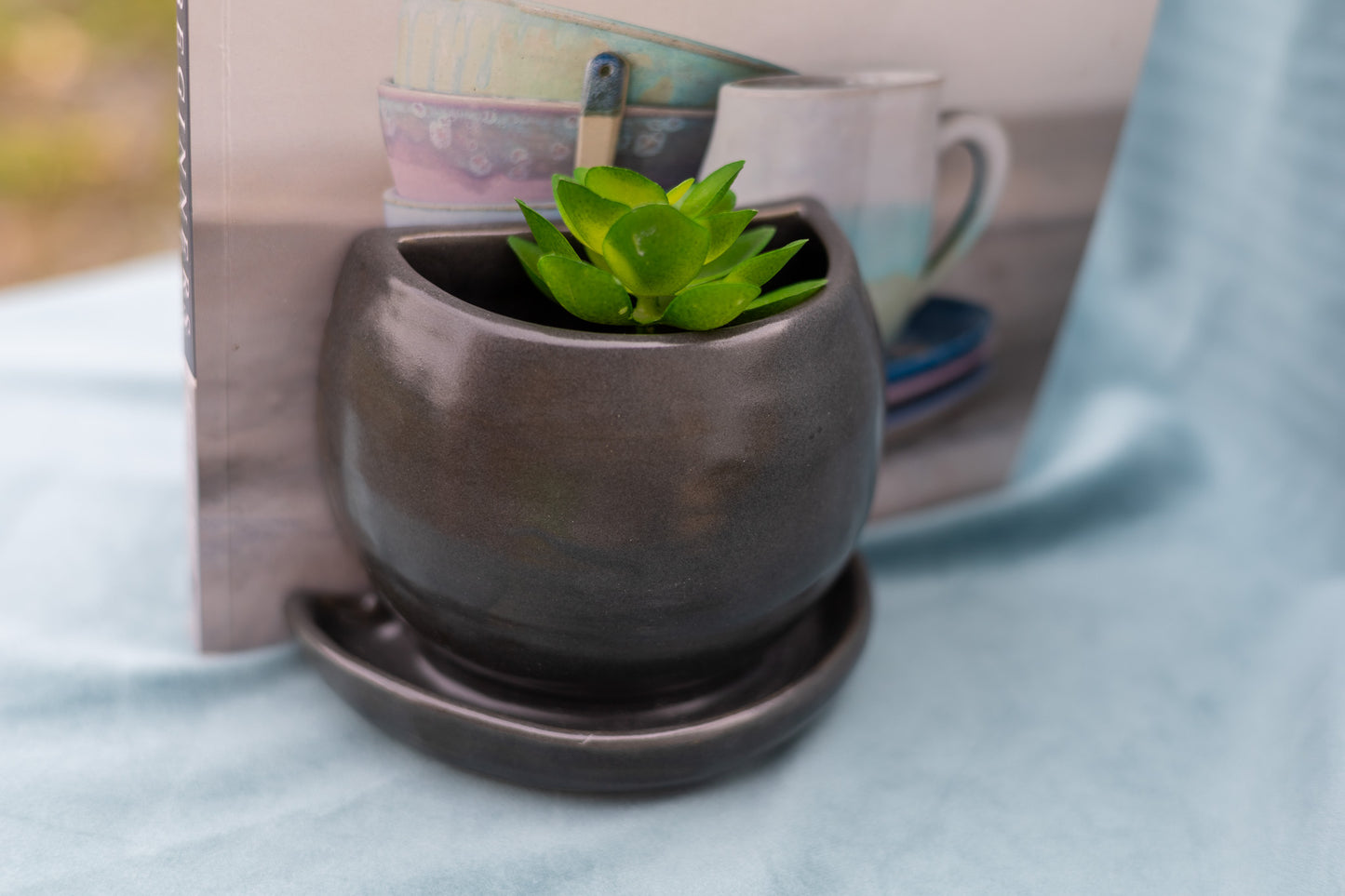 Planter bookends - large - charcoal - drainage holes