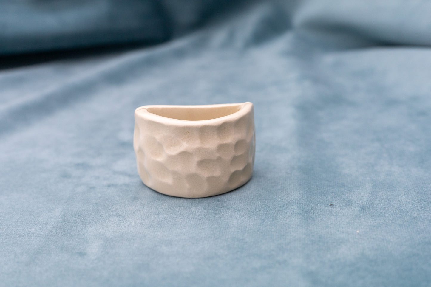 Bud vase magnet - mini - white textured - second