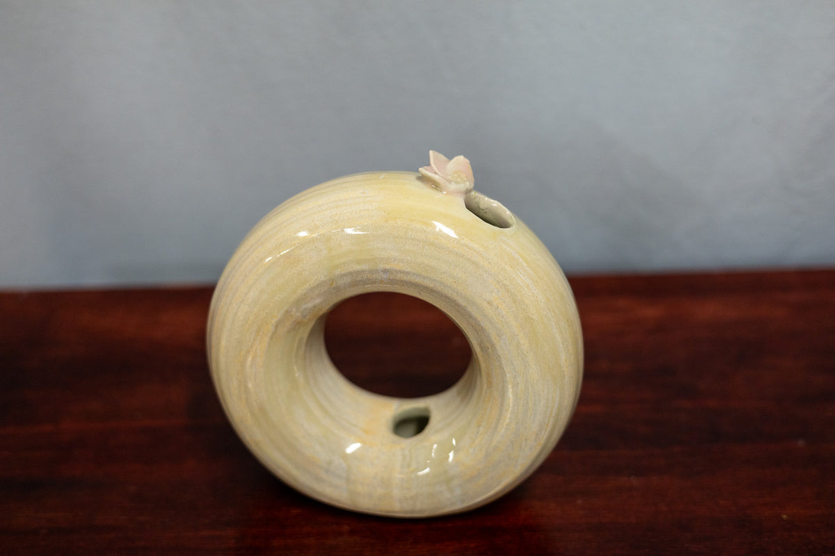 Donut vase - large - yellow/pink
